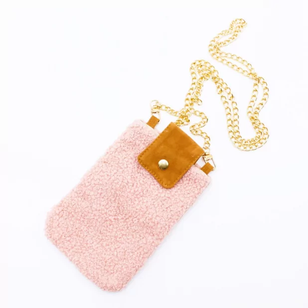 Pochette en moumoute pour téléphone portable