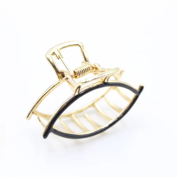 Pince avec émail coloré