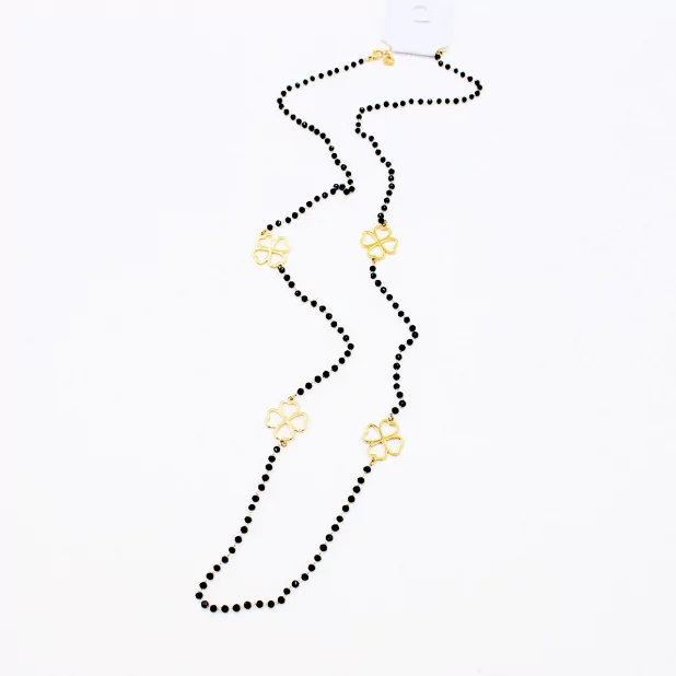 Sautoir en perles de cristal et trèfle en acier