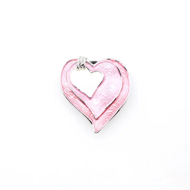 Broche aimantée plusieurs cœurs