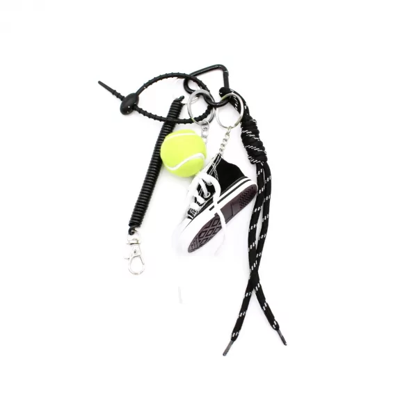 Porte clefs avec chaussure et balle de tennis