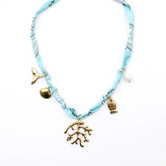 Collier tissus avec pampilles en acier