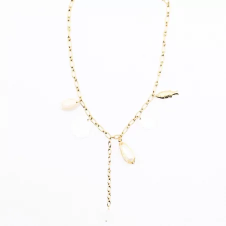Collier en acier avec breloques nacre et coquillages
