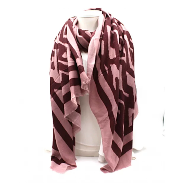 Echarpe motif tribal