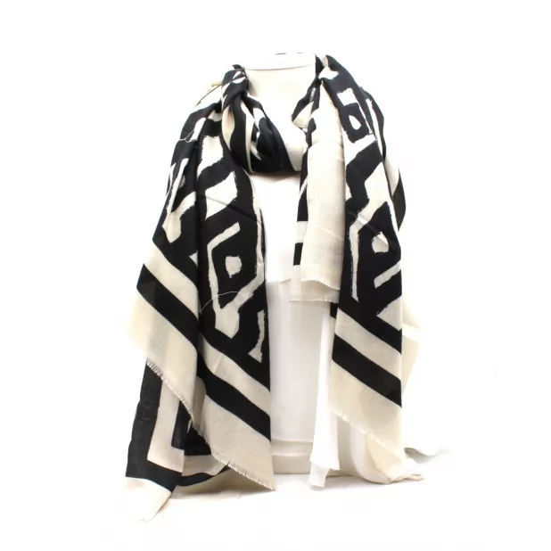 Echarpe motif tribal