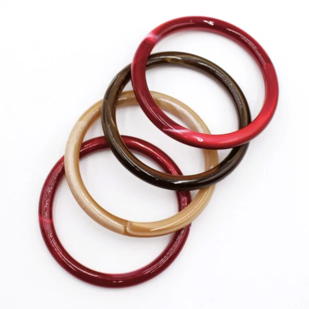 Joncs résines multicolores