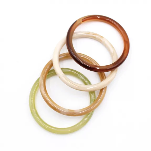 Joncs résines multicolores