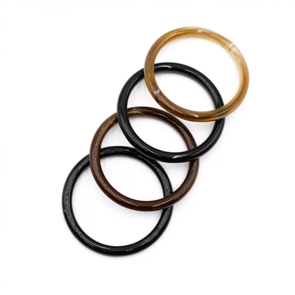 Joncs résines multicolores