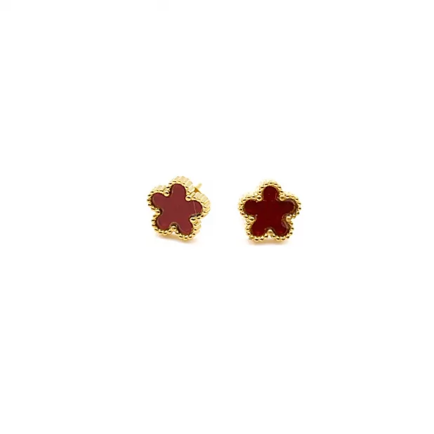 Boucles d'oreilles tendances fleurs