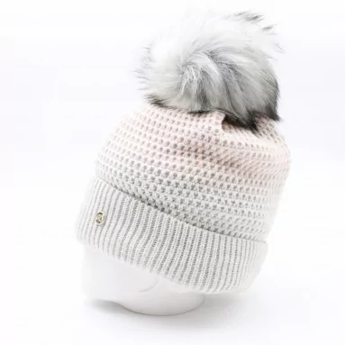 Bonnet tendance haut de gamme