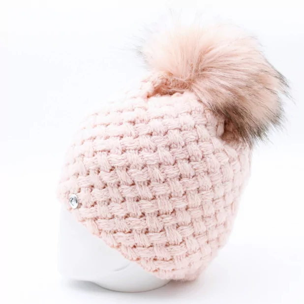 bonnet avec pompon synthétique