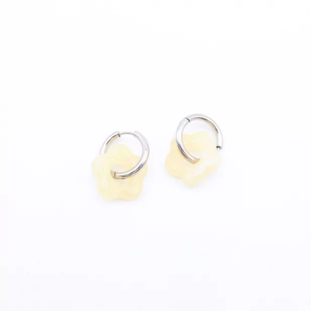 Créoles argentées fleurs Mahju