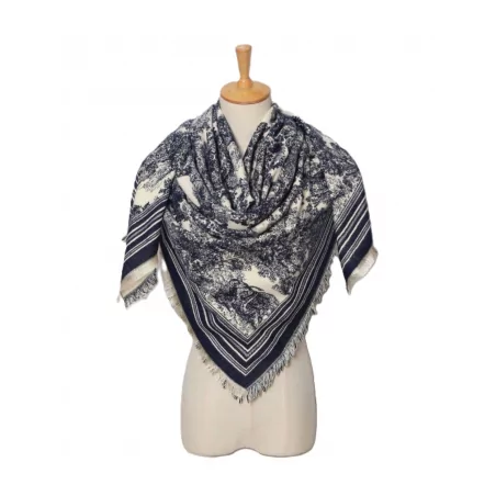 Grand carré tendance laine