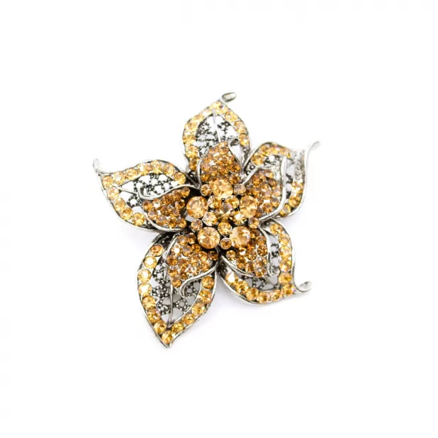 Broche fleur strass