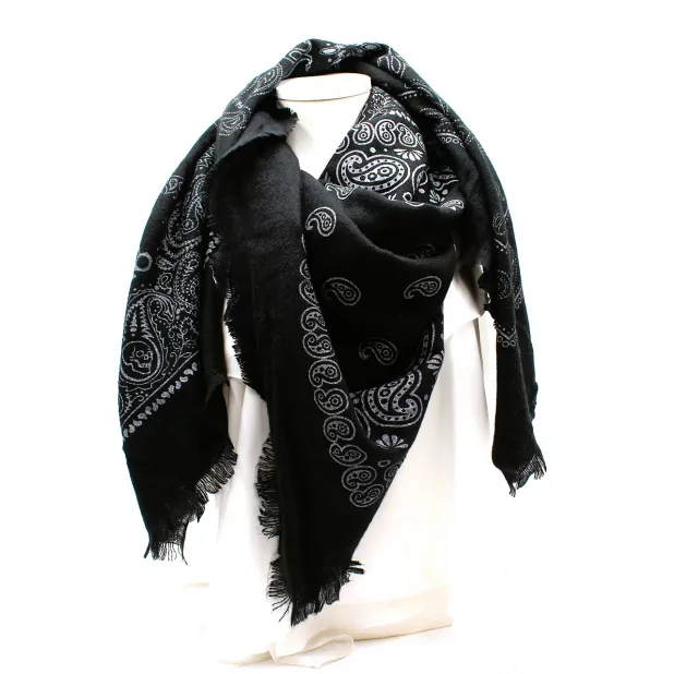 Echarpe carrée imprimé tendance