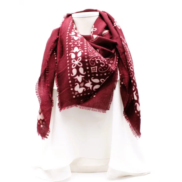 Echarpe carrée avec imprimé mode