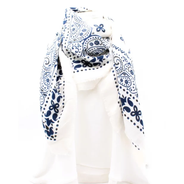 Echarpe carrée avec imprimé mode