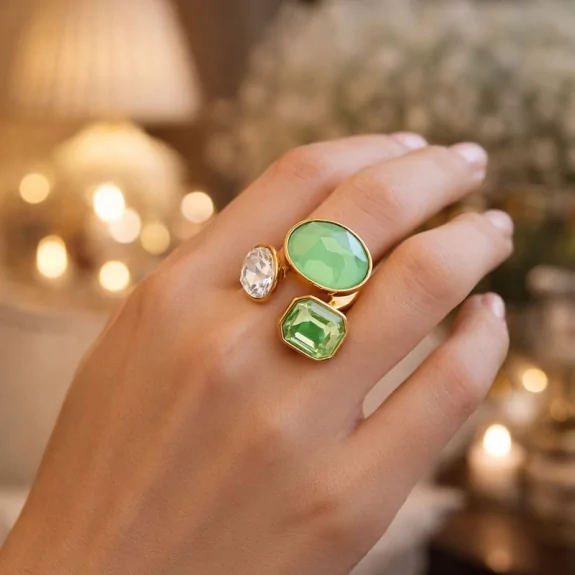 Bague tendance cabochons strass