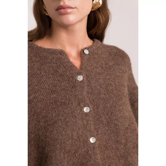 Gilet femme boutonné en maille douce