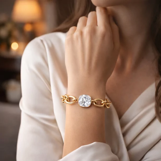 Bracelet maille avec cabochon cristal