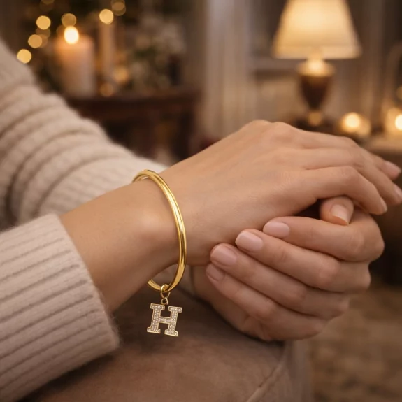 Jonc en acier inoxydable pendentif H