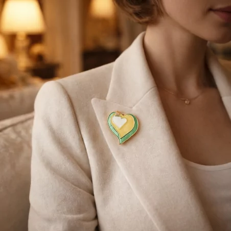 Broche aimantée plusieurs cœurs