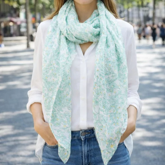 Écharpe Femme Motif Feuillage & Lurex Doré