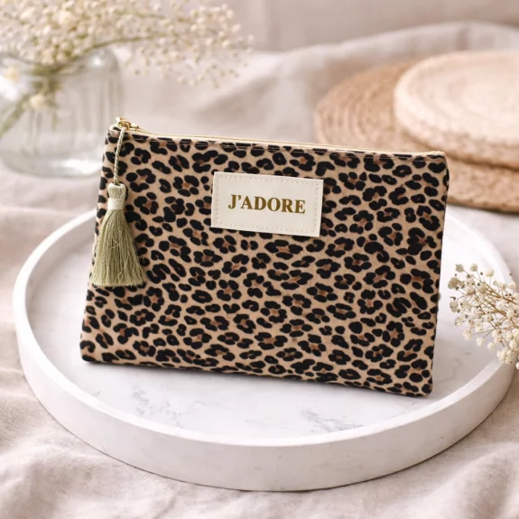 Pochette léopard message « J’adore »