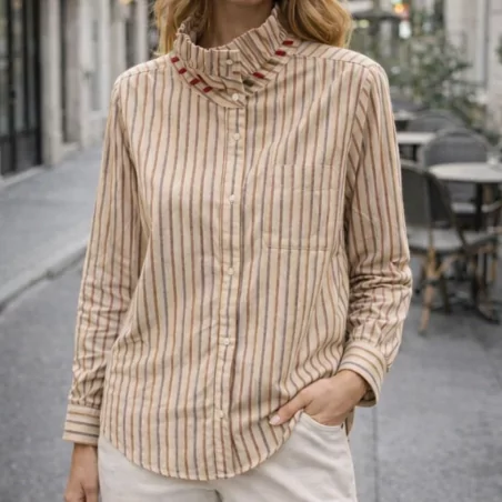 Chemise femme en coton rayée – Coupe droite