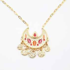 Collier style mauresque avec pampille rouge