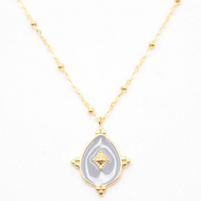 Collier tendance avec pampille goutte