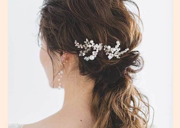 La barrette : la nouvelle tendance proposée par votre grossiste 